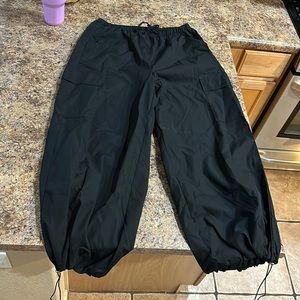 Black cargo pants
